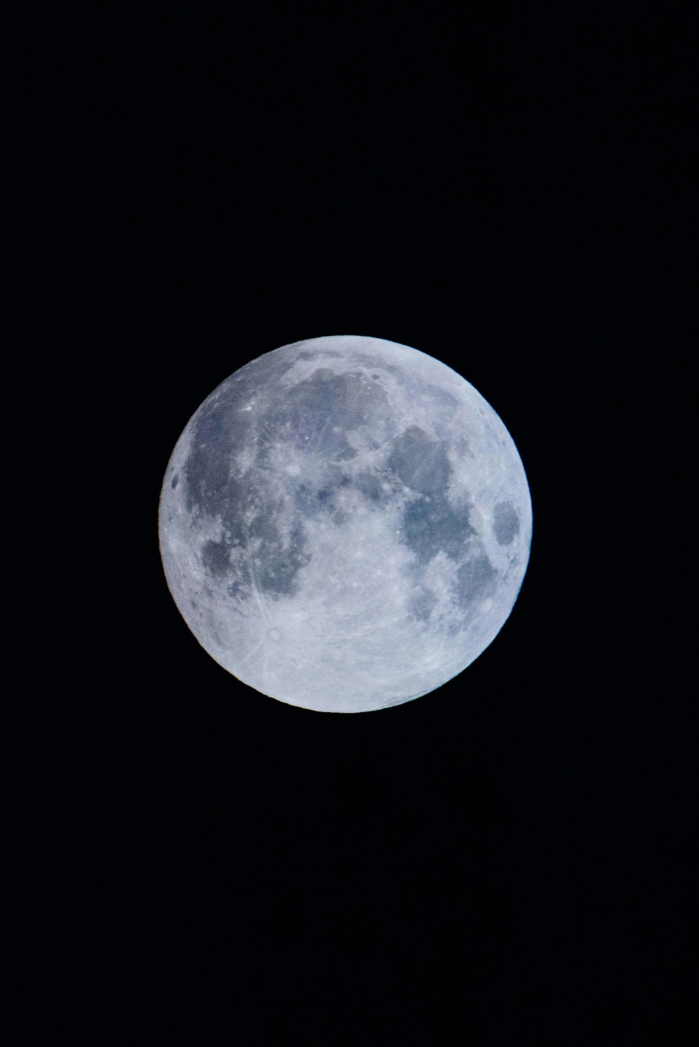 Luna și zodiile